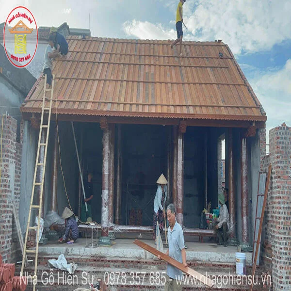 Lắp dựng & hoàn thiện nhà gỗ 4 vì 3 gian 14 cột gỗ Lim xanh Nam Phi tại Thái Thụy, Thái Bình