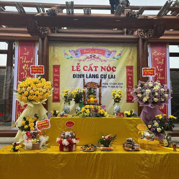 Lễ cất nóc công trình đình làng Cự Lai - Nhà 6 vì 5 gian tiền đường, 4 vì 3 gian hậu cung