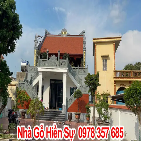 Nhà gỗ 4 vì 3 gian gỗ lim xanh Nam Phi trên tầng 2 tại Hải Dương