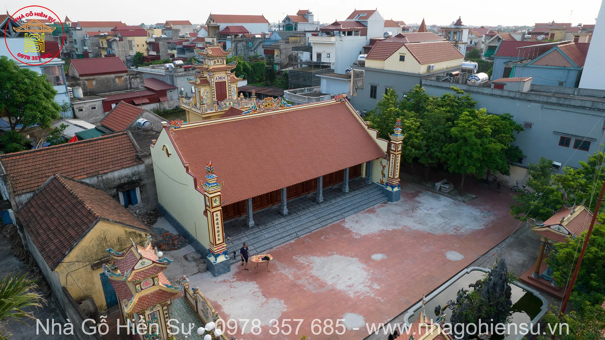 Diện tích xây dựng tỉ lệ thuận với chi phí