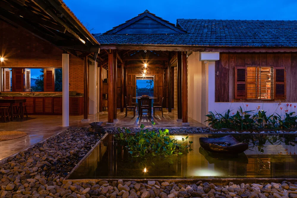 Đời sống sinh hoạt trong nhà tam hợp viện