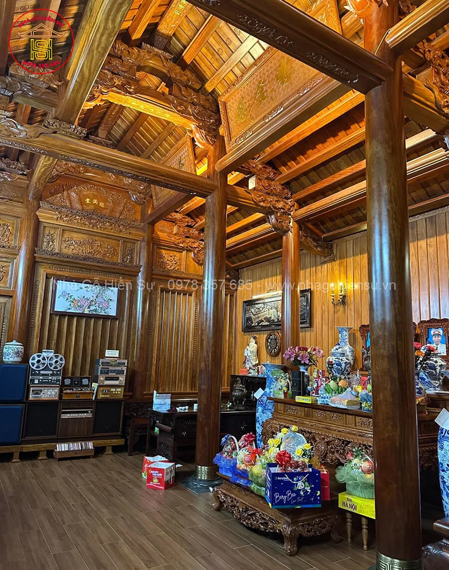 Kết hợp vật liệu hiện đại (Nhà gỗ bê tông giả gỗ)