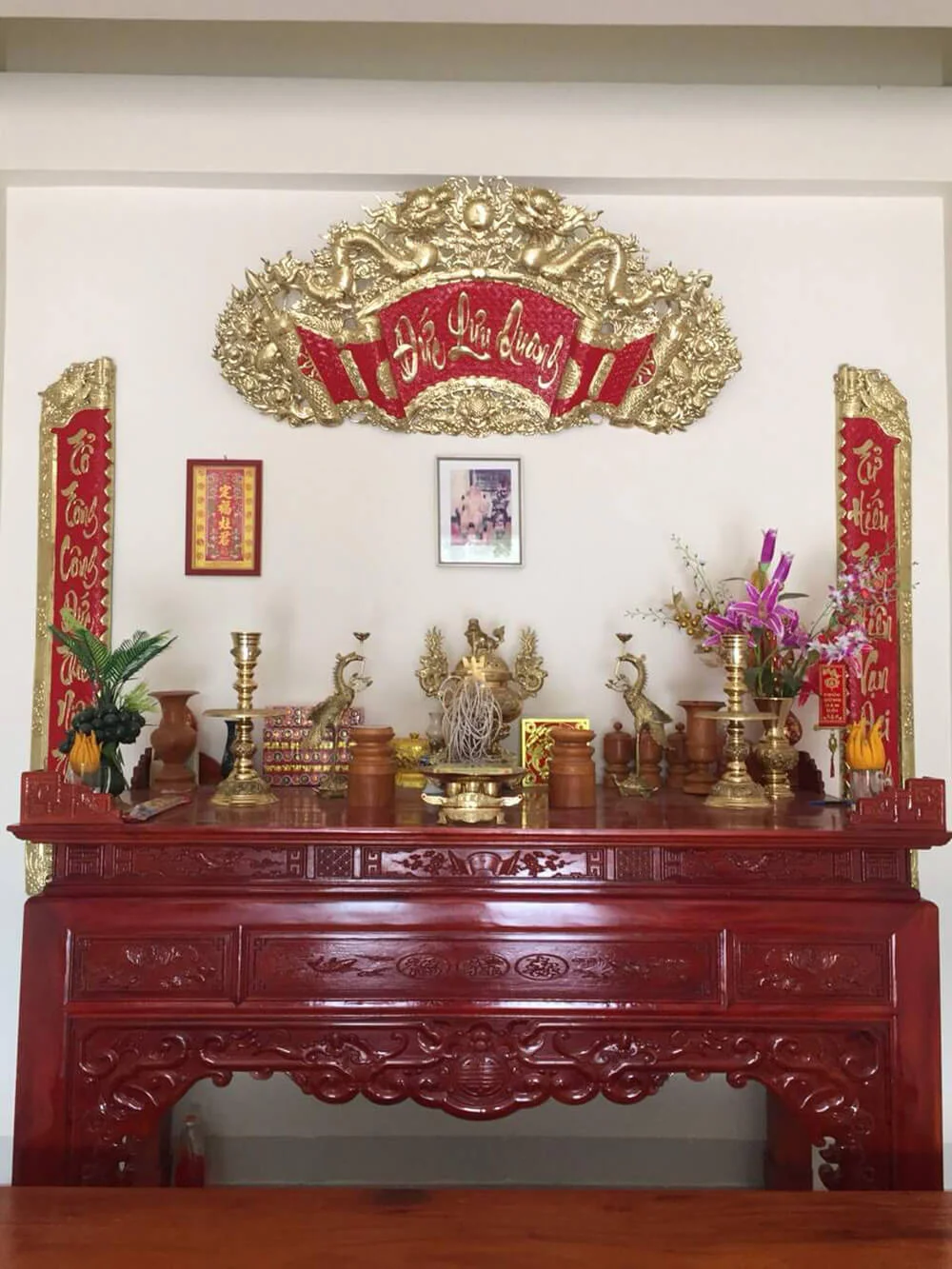 Hướng dẫn cách treo bộ cuốn thư câu đối chuẩn phong thủy