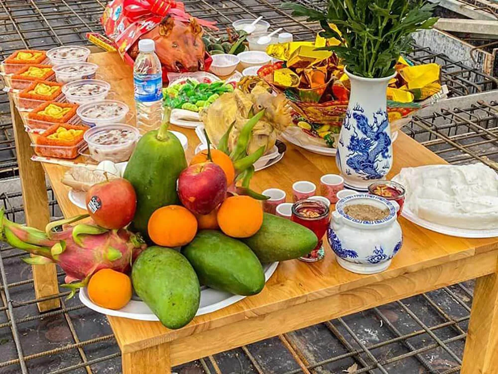 Chuẩn bị mâm lễ vật cúng đổ mái