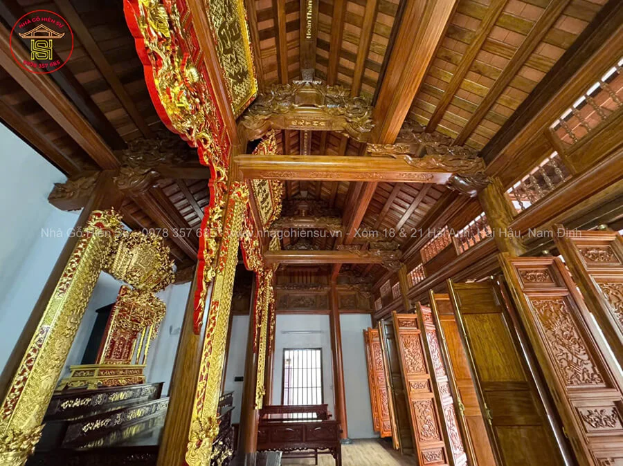 ban-giao-nha-tho-3-gian-go-lim-xanh-nam-phi-tai-tra-lu-xuan-truong-nam-dinh-3