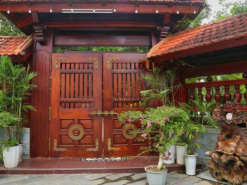 cong-go-trong-kien-truc-nha-go-co-truyen-3