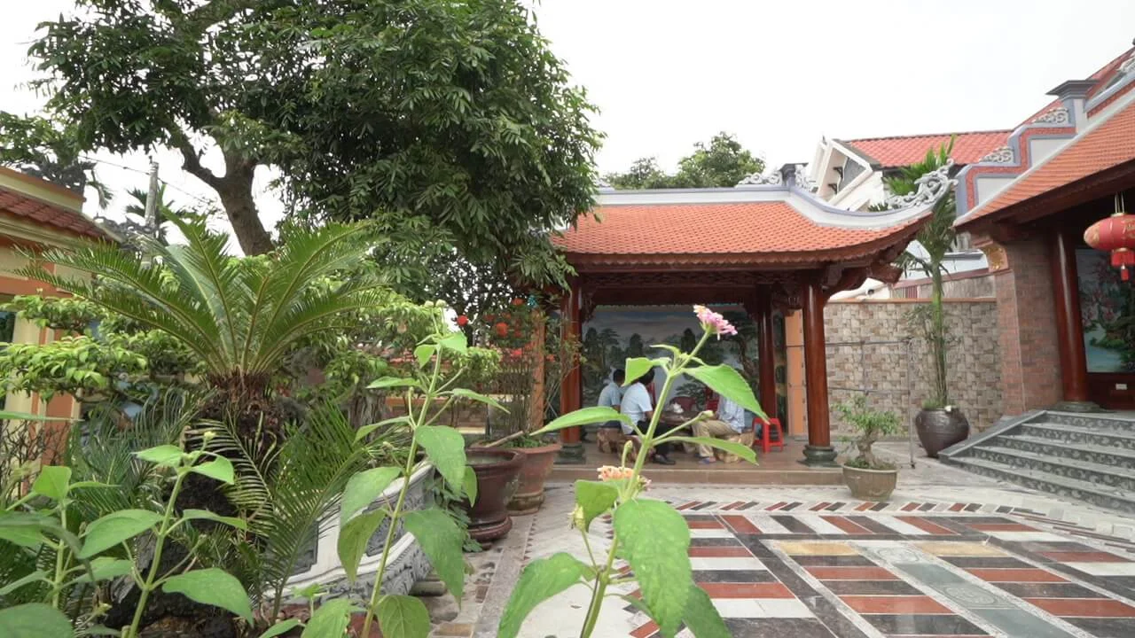 hoan-thien-can-nha-go-3-gian-truyen-thong-tai-thi-tran-vinh-bao-hai-phong (1)