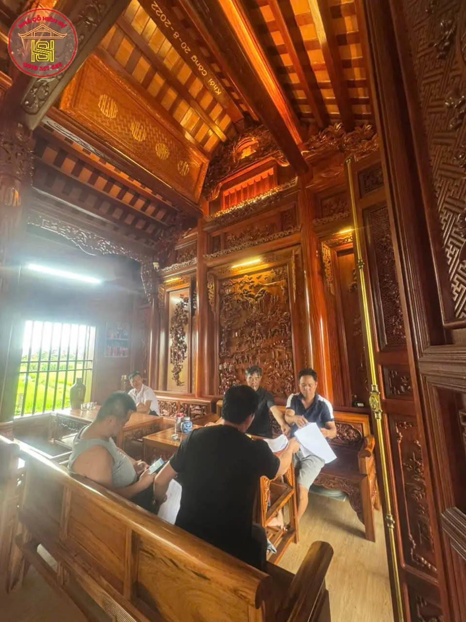 ky-hop-dong-xay-dung-can-nha-go-4-vi-3-gian-go-lim-xanh-tai-xuan-truong-nam-dinh-3
