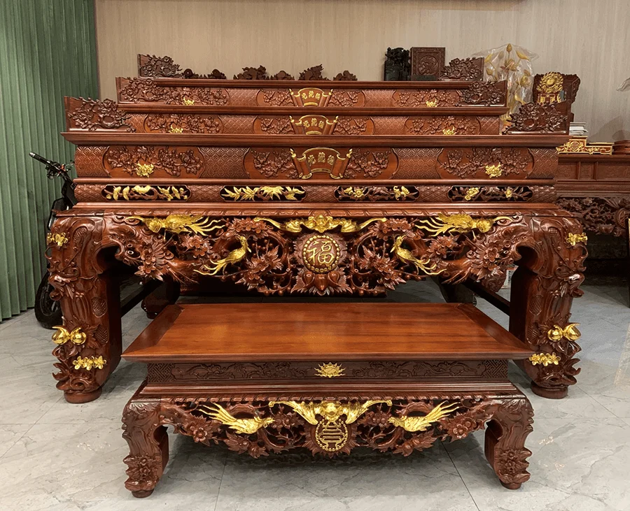 Nên mua bàn thờ mới hay dùng bàn thờ cũ thanh lý?